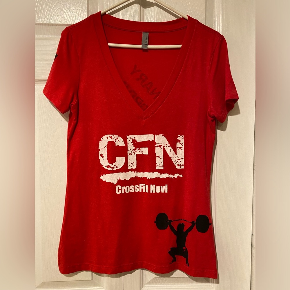 CrossFit tee NWOT